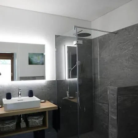 Apartment Wohlfuehloase Mit Traumaussicht / Sehr Ruhige Lage Brione sopra Minusio