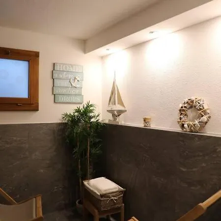 Wohlfuehloase Mit Traumaussicht / Sehr Ruhige Lage * Brione sopra Minusio