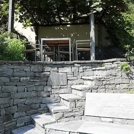 Wohlfuehloase Mit Traumaussicht / Sehr Ruhige Lage * Brione sopra Minusio