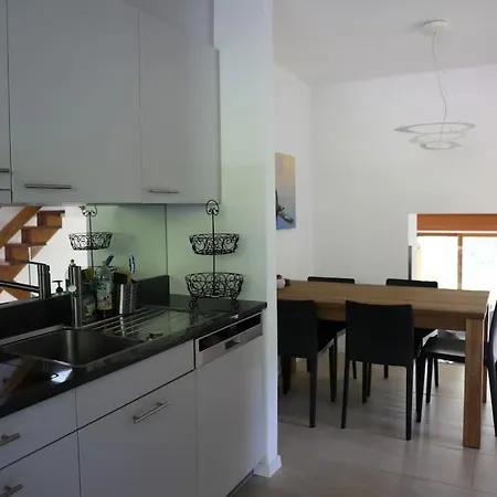 Wohlfuehloase Mit Traumaussicht / Sehr Ruhige Lage Apartment *